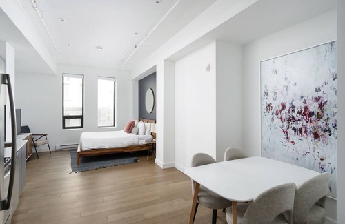 Quartier des Spectacles Casa | BAKAN - Gem in the city : MODERN loft in Old Mtl/DT