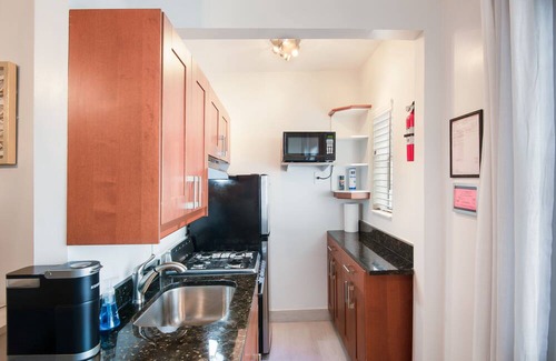 South of Fifth Condominio | BEACHFRONT/SOUTH OF FIFTH/OCEAN VIEW/CLEAN/POOL