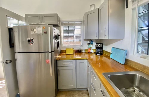Nazareth Apartamento | Surfer Shack 2 King Bedrooms (1 is a Loft)