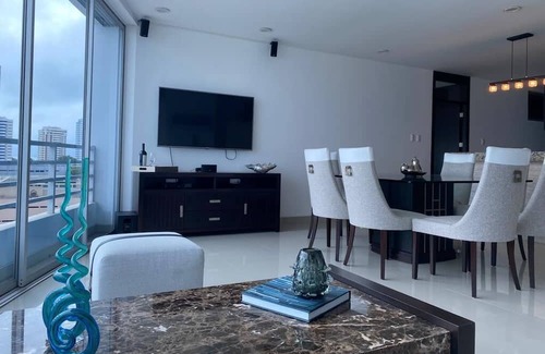 Salinas Apartamento | APARTMENT WITH SEA VIEW, 1 MINUTE FROM THE BEACH!