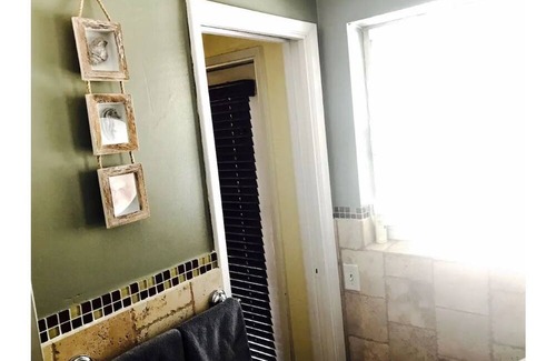 North Corals Apartamento | Studio w/ Private Entry Access, beach nearby