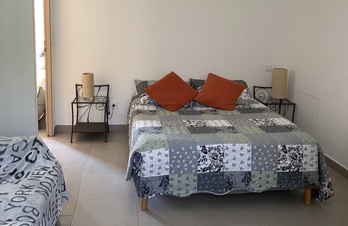 Merindol Casa | Family home for vacation