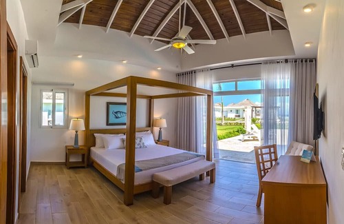 Playa Chiquita Villa | Oceanview three-bedroom villa #16