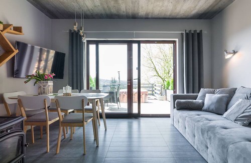 Trzemesnia Casa | PANORAMA CHEŁM domek w górach z widokiem na relax I sport max 8 persons