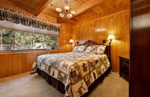 Summit Estates Casa | Moose Creek Chalet-1237 by Big Bear Vacations