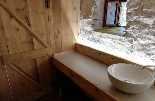 Crodo Cabina | La antigua Casera dei Walser - C. I.R. 10302600001