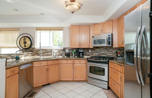 Curtis Park Casa | Private Party Palace w / Theater & Game Room (¡incluye servicio de limusina!)