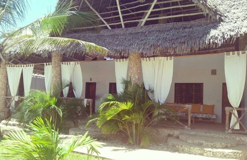 Watamu Villa | ocean breeze road villa