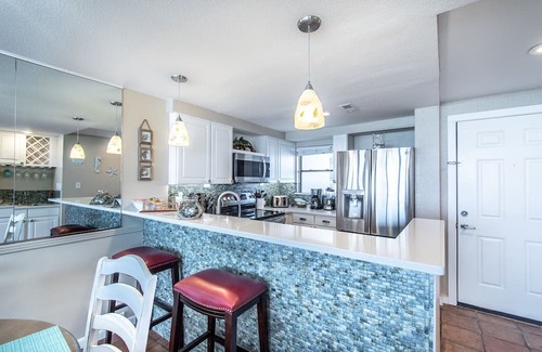 Port Aransas Condominio | Mayan Princess 312 Knows Ocean Views & Sandy Toes