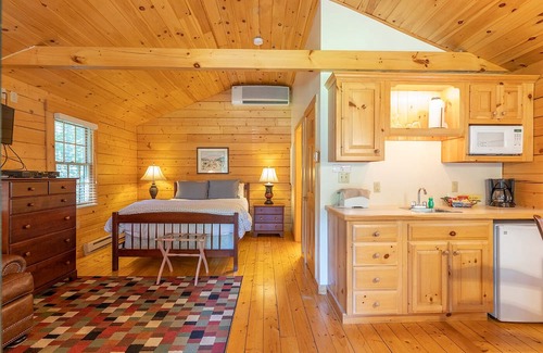 Northport Cabina | Private cabin on the Maine coast