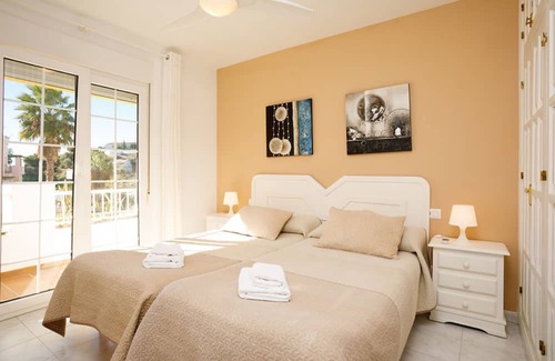 Nerja Apartamento | Suite Nº 5 (1 double room and 1 single room)