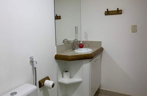 Flamengo Casa | Economy One-Bedroom House - 09