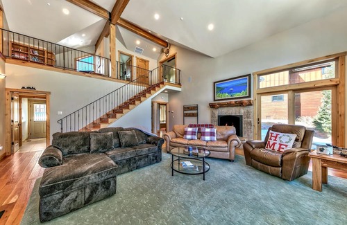 Mountain View Estates Casa | Snow Mtn Lodge 4BR/2.5BA Luxury Home