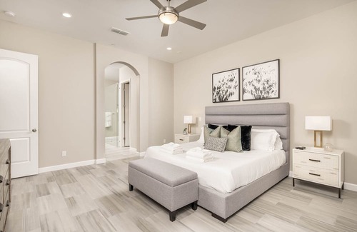 Arts District Casa | ¡La mejor construcción nueva en su clase, 5 habitaciones con casa de huéspedes en el casco antiguo!