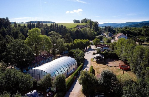 Corcieux Chalet De Esquí | Zona de acampada tranquila y encantadora en el corazón de Alsacia-Lorena