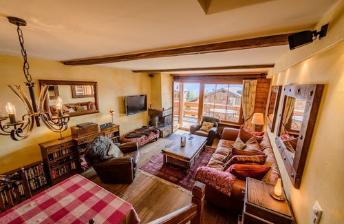 Verbier Apartamento | Chalet Sabrina - Beautiful Top Floor Duplex Apartment by main Medran lift station