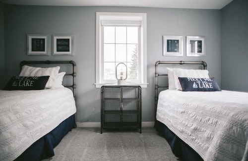 Bridgman Casa | Spacious Downtown Suite Close to Beach-Silver suite #1
