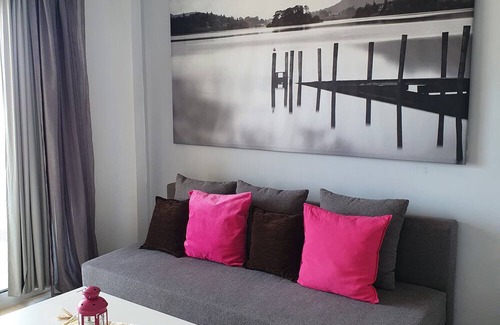 Centro de Fuengirola Apartamento | Bright Apartment with Pool