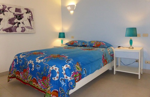 Dominicus Apartamento | DIRECTLY ON THE CARIBBEAN SEA, 3 ROOM APARTMENT, GARDEN & POOL & DIRECT ACCESS TO THE SEA!