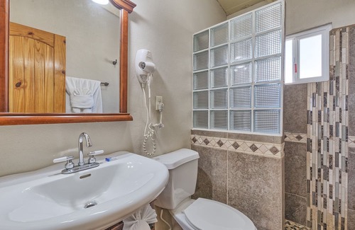 Las Conchas Casa | 603 - Great two bedroom, two bath beachfront town home