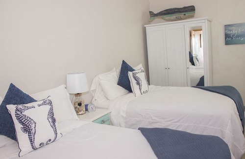 Las Conchas Casa | Ole - Great ocean front two bedroom, two bath condo