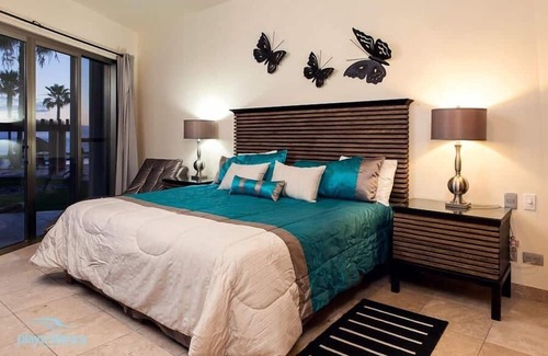 San Carlos Condominio | 4 Bedroom Playa Blanca 101 Condo by RedAwning