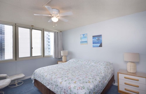 North Ocean City Condominio | Acogedor condominio de dos dormitorios, con temas de playa relajantes en un hermoso edificio frente al mar, ideal para familias