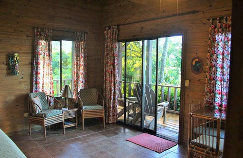 Uvita Cabina | Great views of Ocean and Jungle, Lots of Wildlife, Private Beach Club.....Wi-Fi!