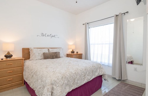 Crescent Lakes Casa | Luxury Lakeside Villa, Close To Disney