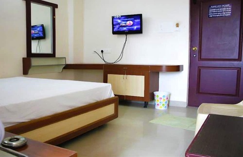Thanjavur Casa | Pleasant Room Stay near Thanjavur Junction