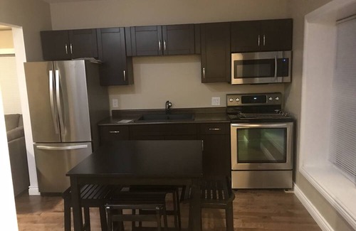 Downtown Niagara Falls Casa | ¡Buena ubicación! ¡Una gran escapada grupal!