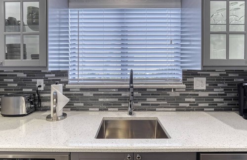 South Scottsdale Condominio | Impresionante 2Bd / 2Ba Old Town Condo cómodamente Capacidad para 6