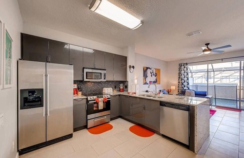 Windsor Palms Casa | ¡NUEVO LISTADO! Casa RENOVADA con piscina con habitaciones temáticas A los niños les ENCANTARÁ 3 millas2 Disney