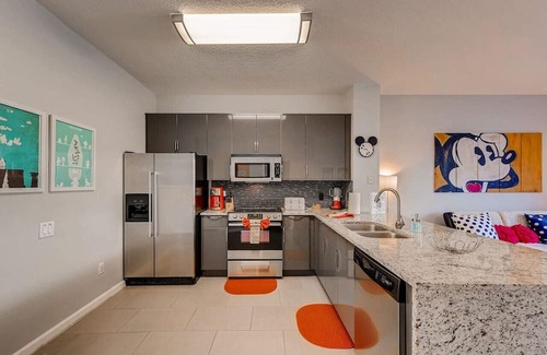 Windsor Palms Casa | ¡NUEVO LISTADO! Casa RENOVADA con piscina con habitaciones temáticas A los niños les ENCANTARÁ 3 millas2 Disney