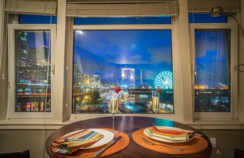Downtown Seattle Condominio | Vista espectacular: condominio frente al mar cerca de Pike Place