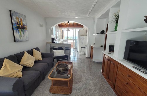 Puerto del Carmen Casa | Apartment located in prime location with sea views and just 150 meters from the beach