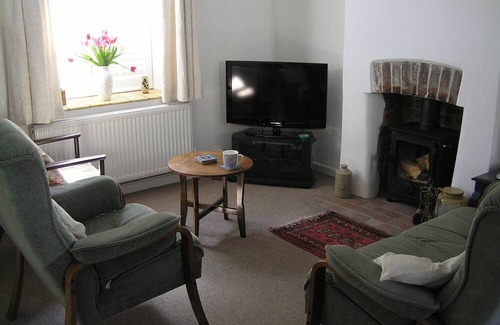 Bridport Cabaña | Characterful 18th century cottage in Bridport close to the Jurassic Coast.