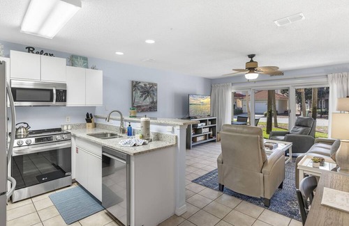Miramar Beach Condominio | NEWLY UPDATED! Free Beach Service, Private Beach Access, Pet Friendly! ~ Maravilla 4109