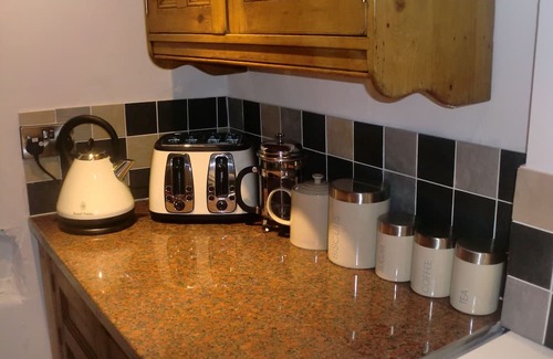 Hognaston Cabaña | Station Cottage, a Stunning Cottage With A Wealth Of Character And Charm