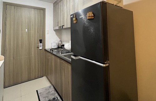 Highway Hills Condominio | Fame Space