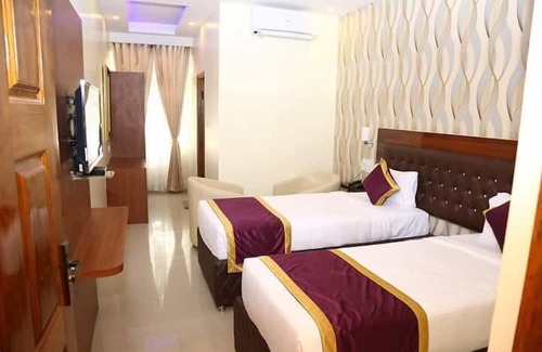 RR Nagar Hotel | Hotel The Prince Royal