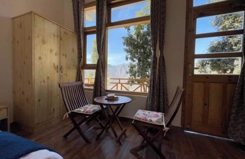 Pangot Hotel | Bagar Trails
