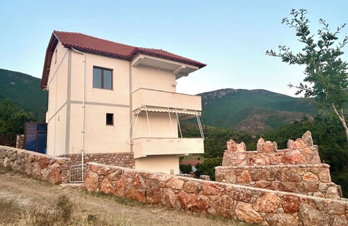 Korce Apartamento | The Stone Cavern