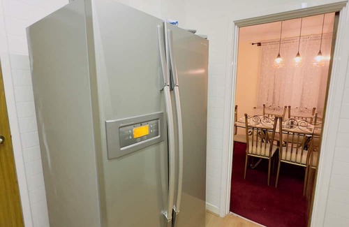 North Shields Casa | Elegant Escape in North Shields - Spacious 3 Bedroom House