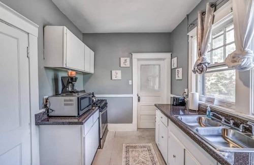 Memphis Casa | Rozelle Roost Both Units