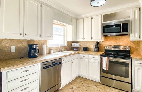 Madison Casa | Cardinal Aerie