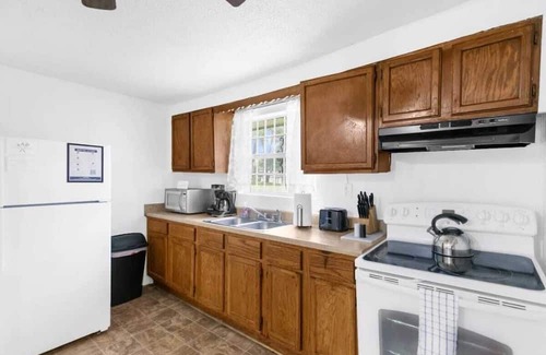 Birmingham Casa | Terrace G Cozy Ranch