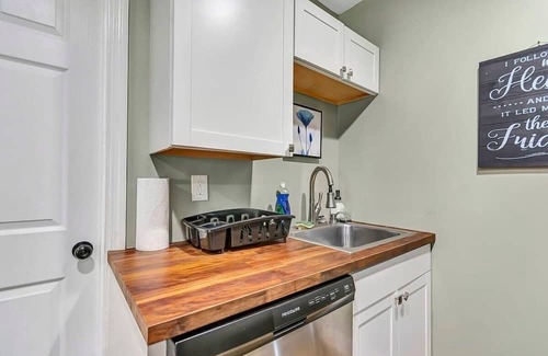 Huntsville Apartamento | Bethany B Huntsville Oasis