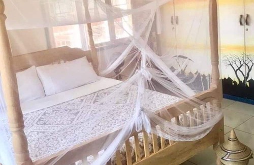 Jinja Casa | studio 62 guest house