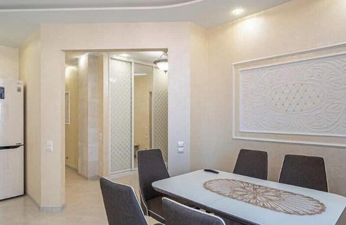 Pervomaysky District Apartamento | Modern apartment with spacious kitchen